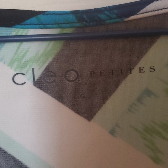 Shirt - Picture 2 of 3